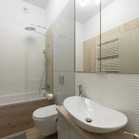 Luxury Retreat Centrum Wiszace Ogrody Freeparking Łódź Zewnętrze zdjęcie